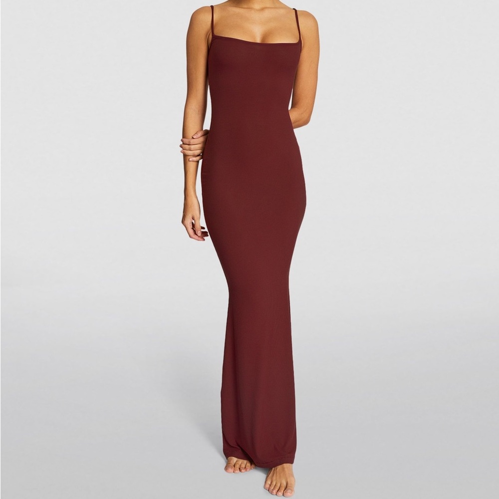 SKIMS soft lounge dress burgundy XS